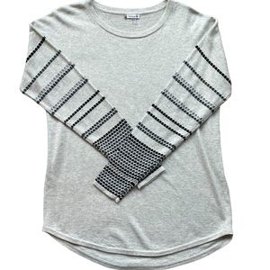 Smartwool Gray tunic sweater patterned detailing on sleeve, women’s size large